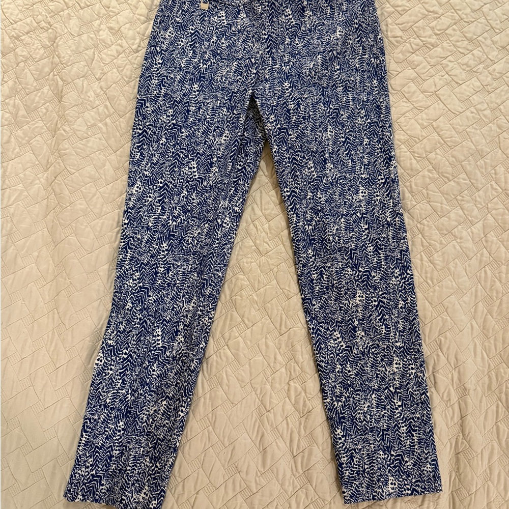 Peck & Peck Blue and White Cropped Pants
